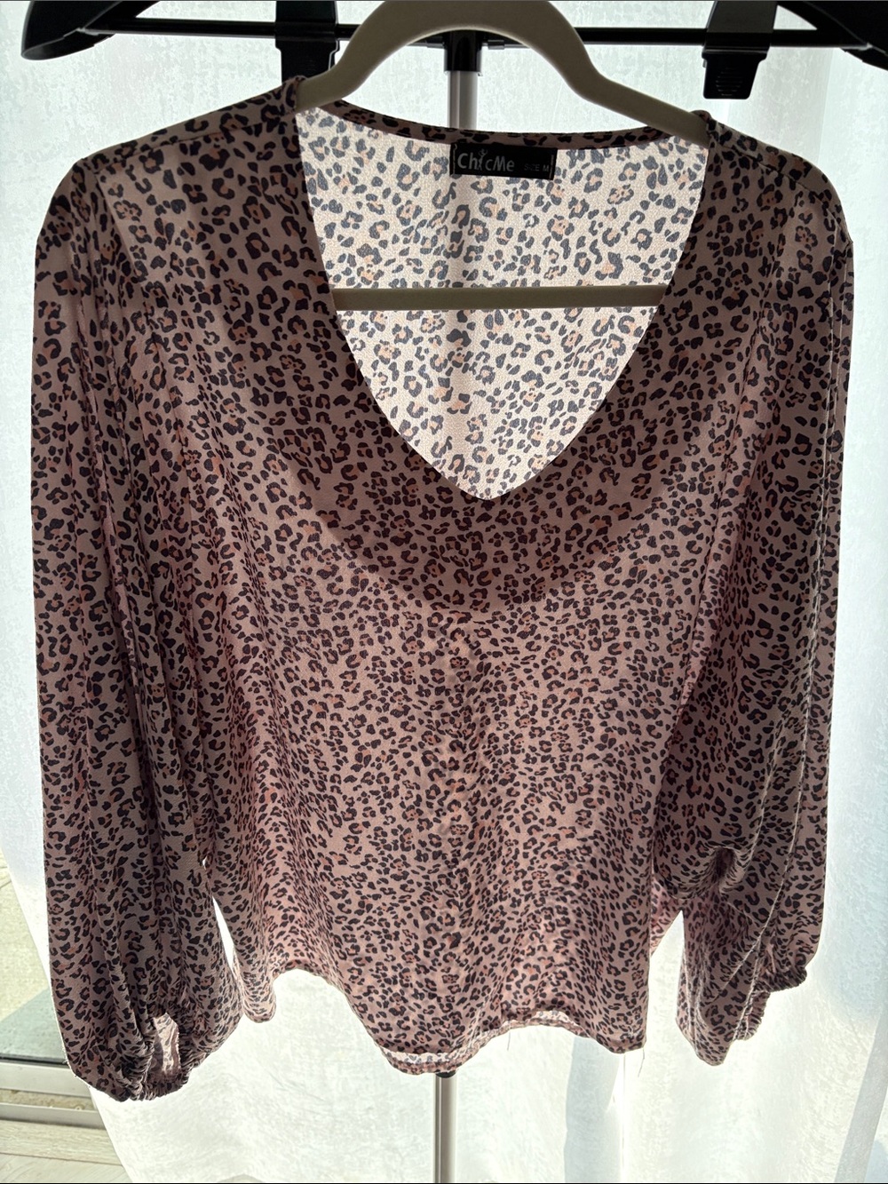 ChicMe Pink Leopard Print V-Neck Blouse